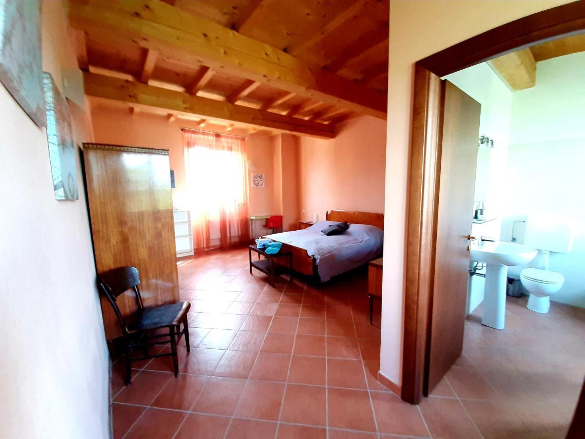 Agriturismo Il Sole Villa Rivarolo del Re ed Uniti Екстериор снимка